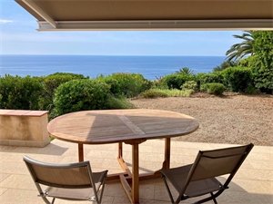 villa à la location saisonniere -   83380  LES ISSAMBRES, surface 110 m2 location saisonniere villa - UBI470840933